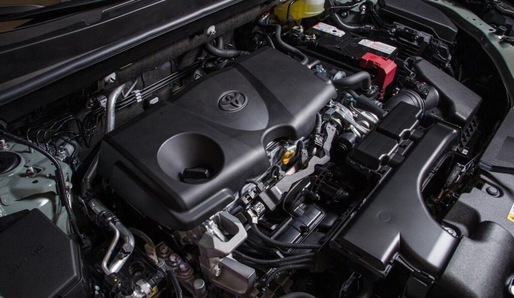 Toyota RAV4 2025 Engine