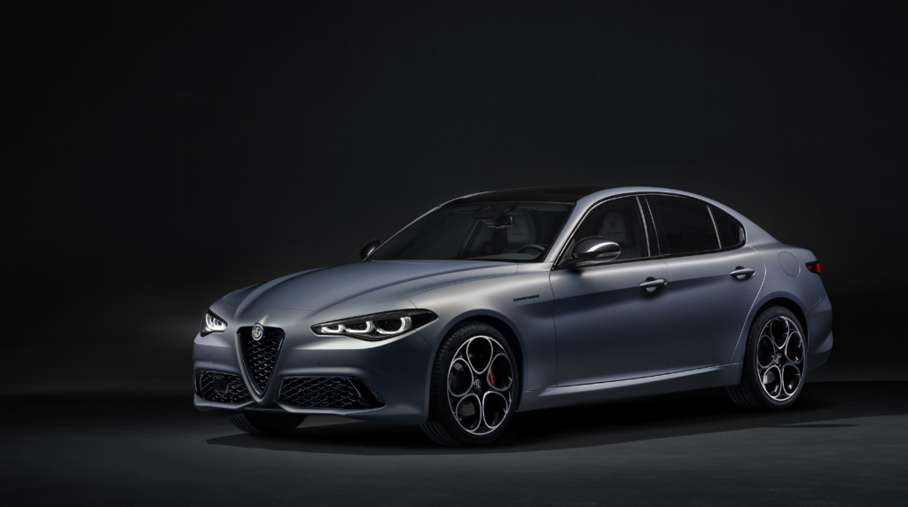 2025 Alfa Romeo Giulia Exterior