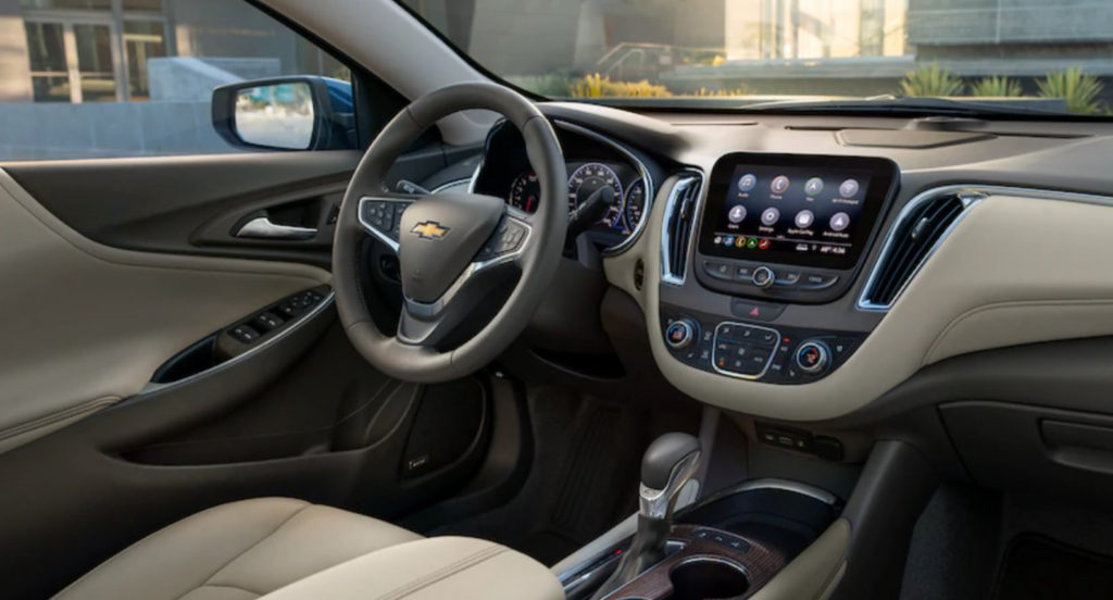 2025 Chevrolet Malibu Interior