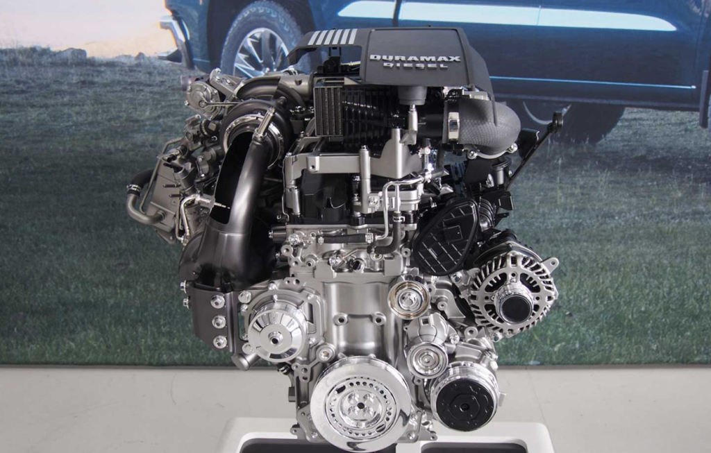 2025 Chevrolet Silverado 1500 Engine