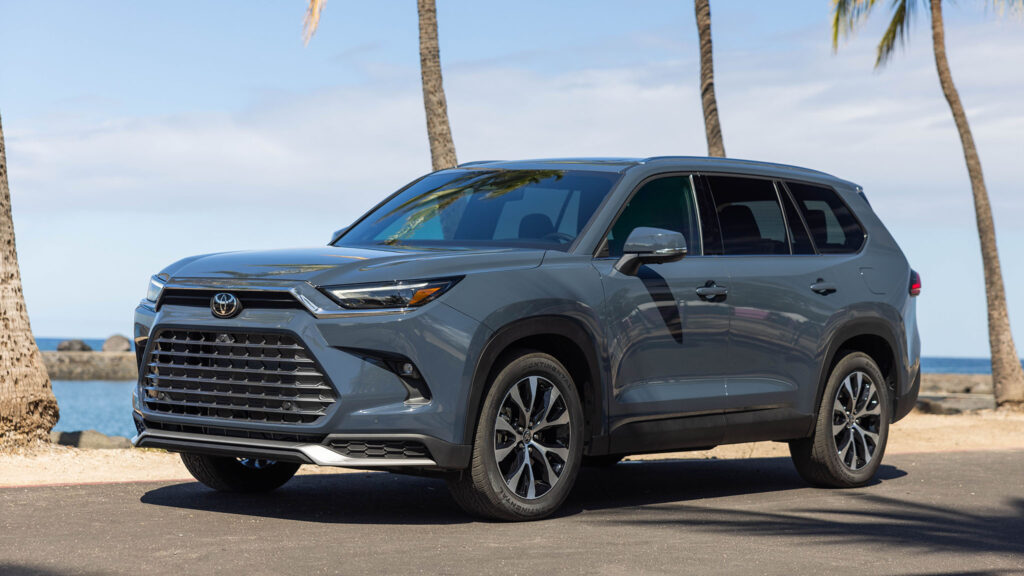 2026 Toyota Grand Highlander Review Expert Insights Pricing And Trims