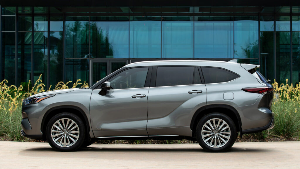 2026 Toyota Highlander Review Expert Insights Pricing And Trims