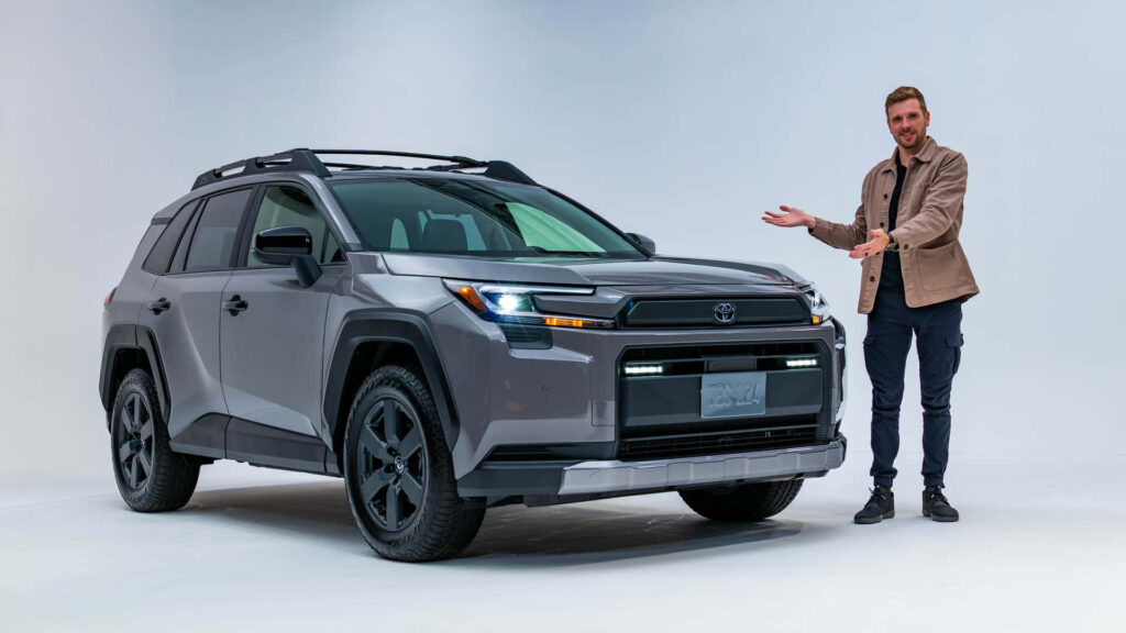 2026 Toyota RAV4 Debuts With Hybrid Only Power And A New Sporty Trim