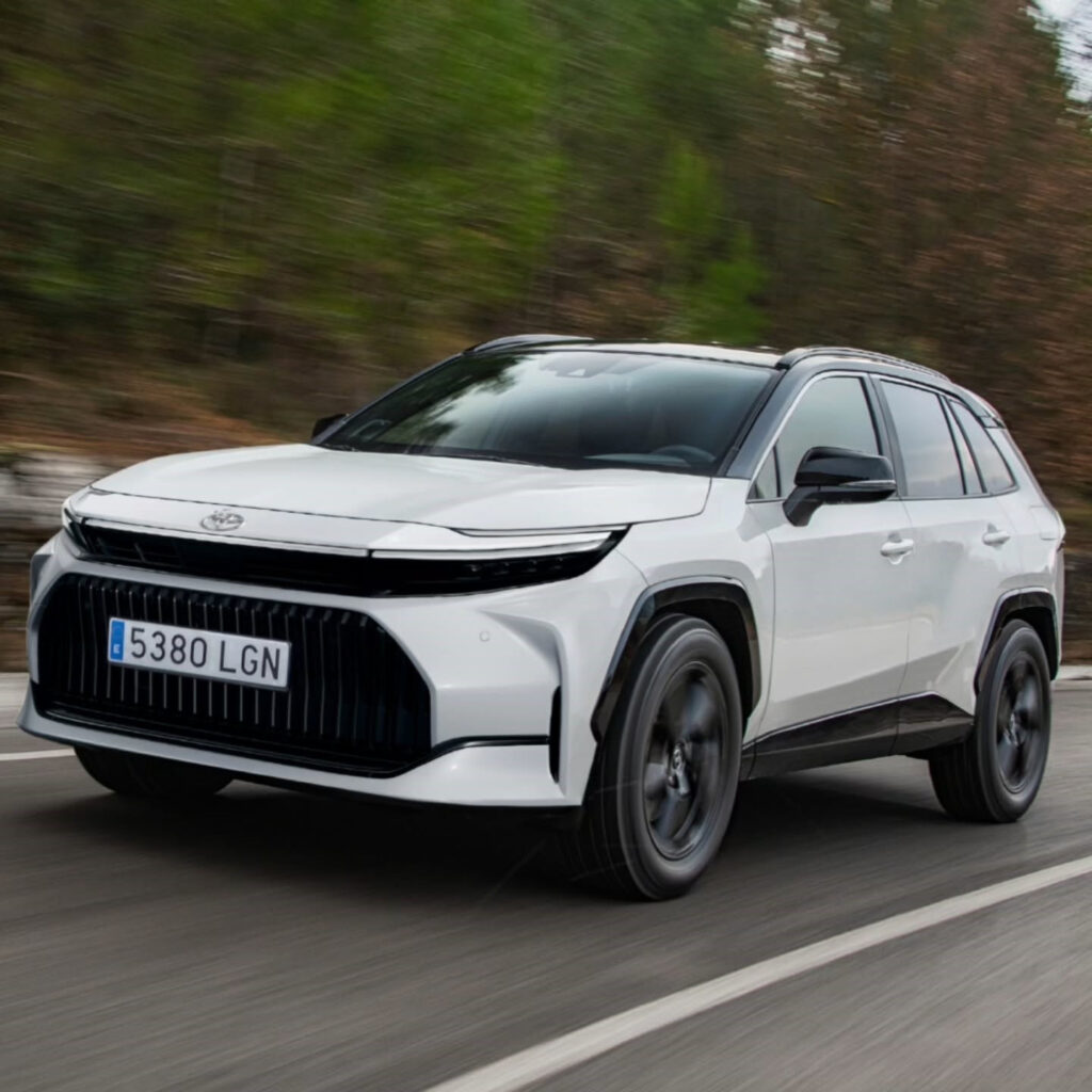 2026 Toyota RAV4 Gets Rendered With Latest Styling Cues Still Has An Evolutionary Design Autoevolution