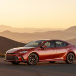 Kia Hyundai Won t Like The 2026 Toyota Camry s Fuel Economy Autoblog