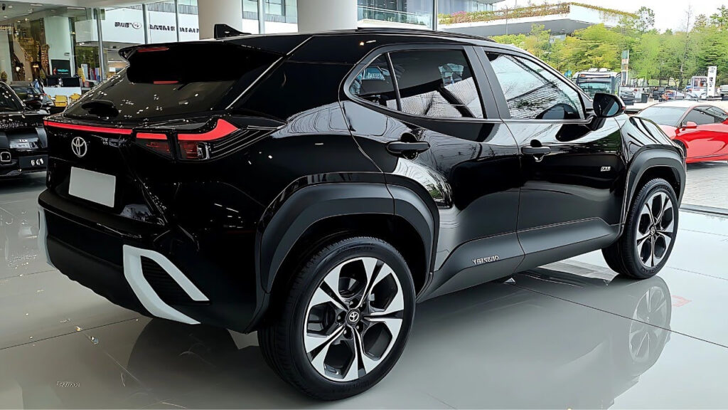 Toyota Yaris Cross 2026 The Best Hybrid SUV This Year YouTube